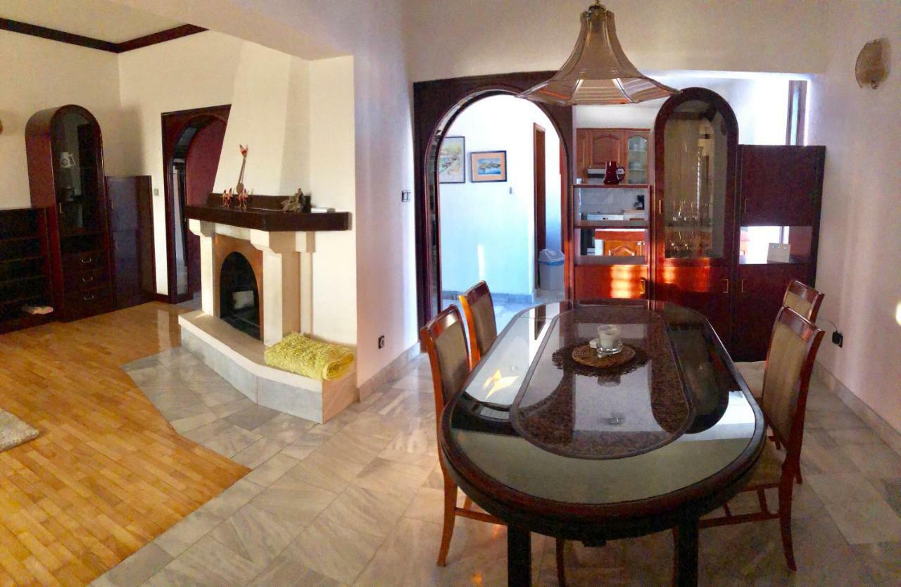 Sea View Family Apartment Baska Voda Luaran gambar