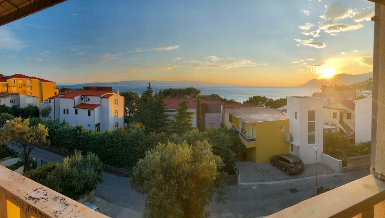 Sea View Family Apartment Baska Voda Luaran gambar